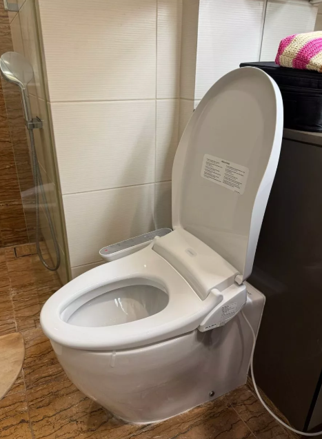 Image #1 from chink.84