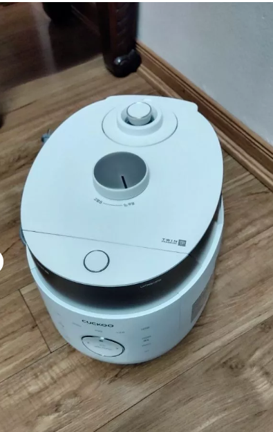 Image #1 from Hiền